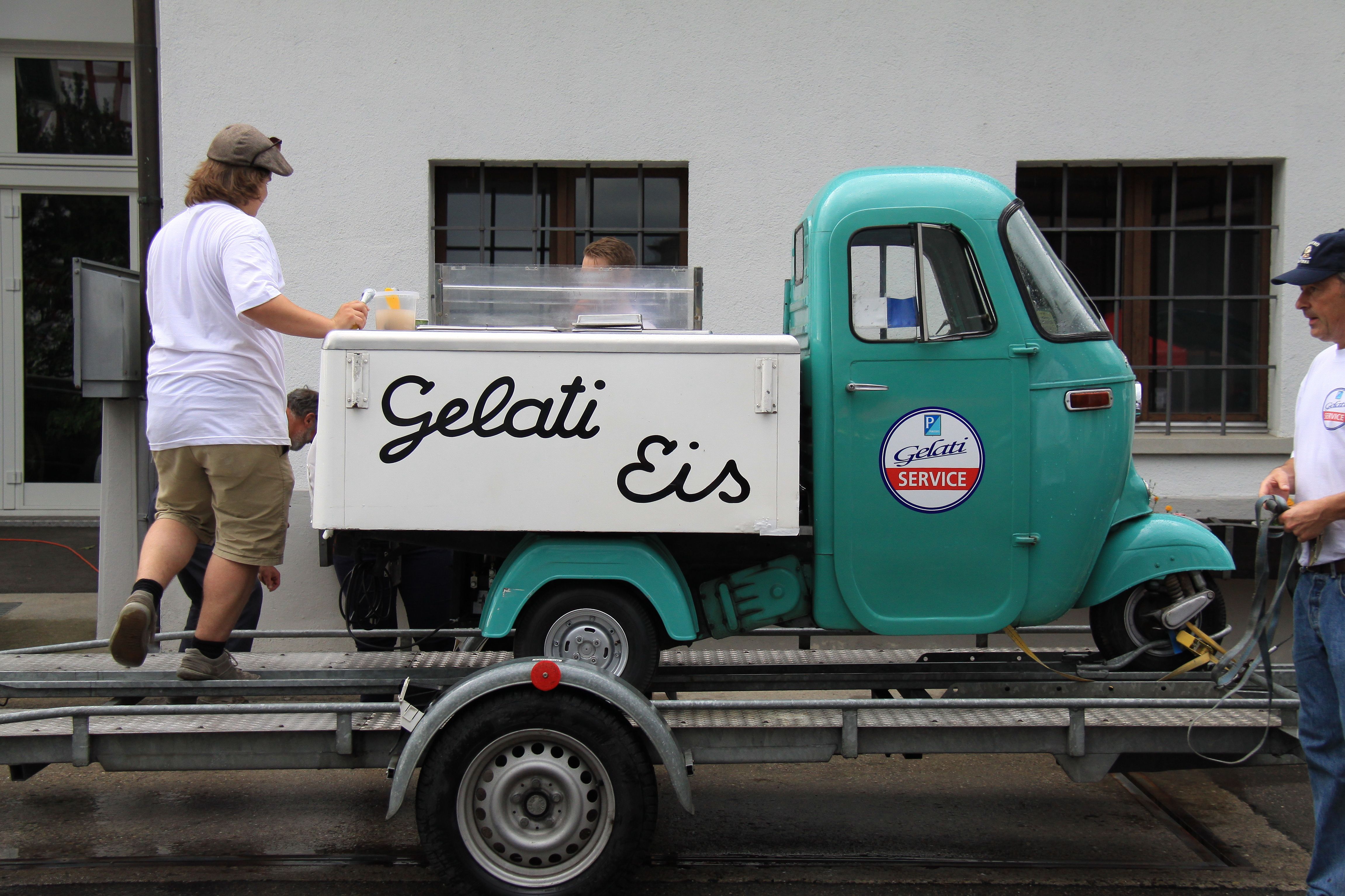 Vespa Treffen Bachtel 2012