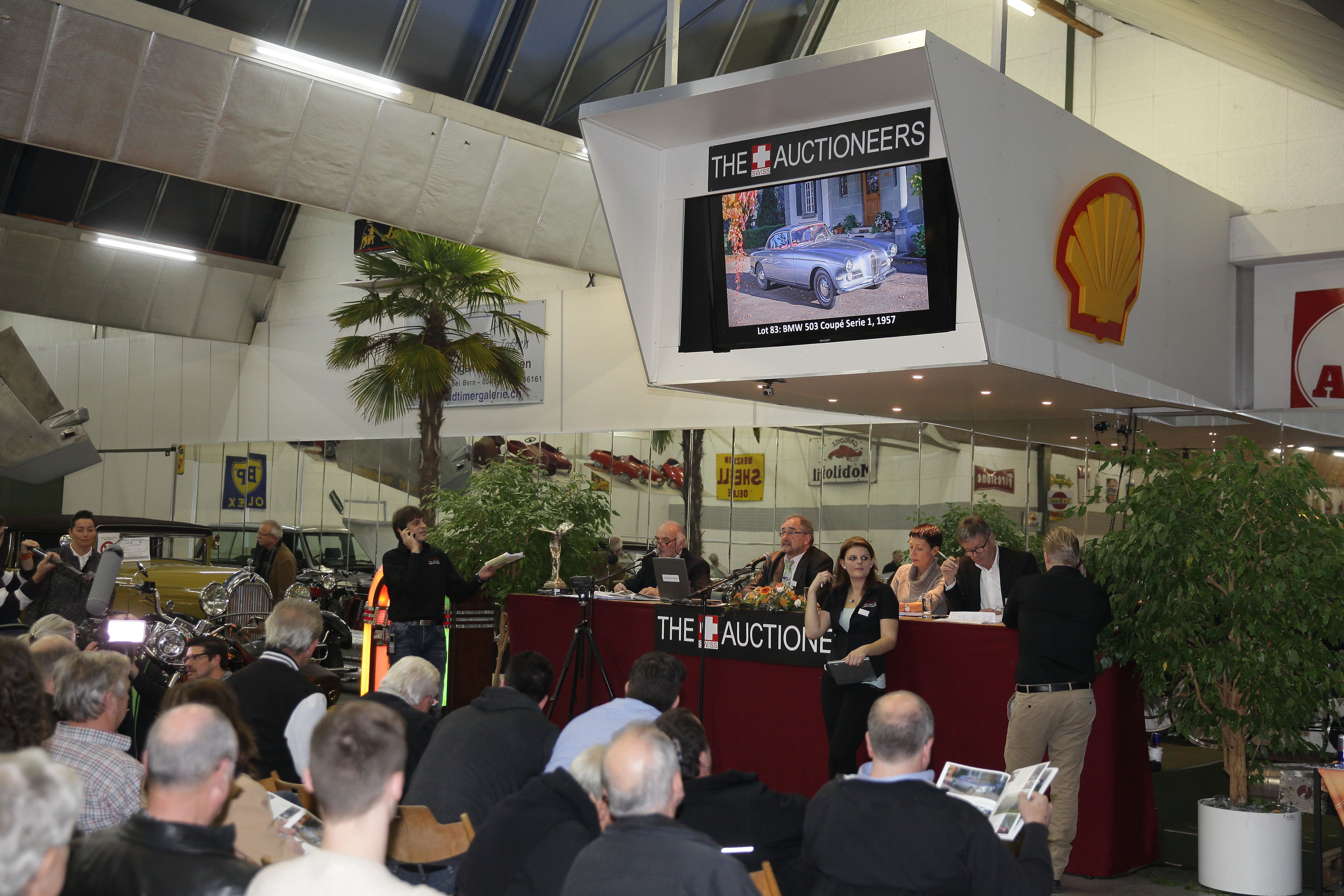 Classic Car Auction Toffen 2014