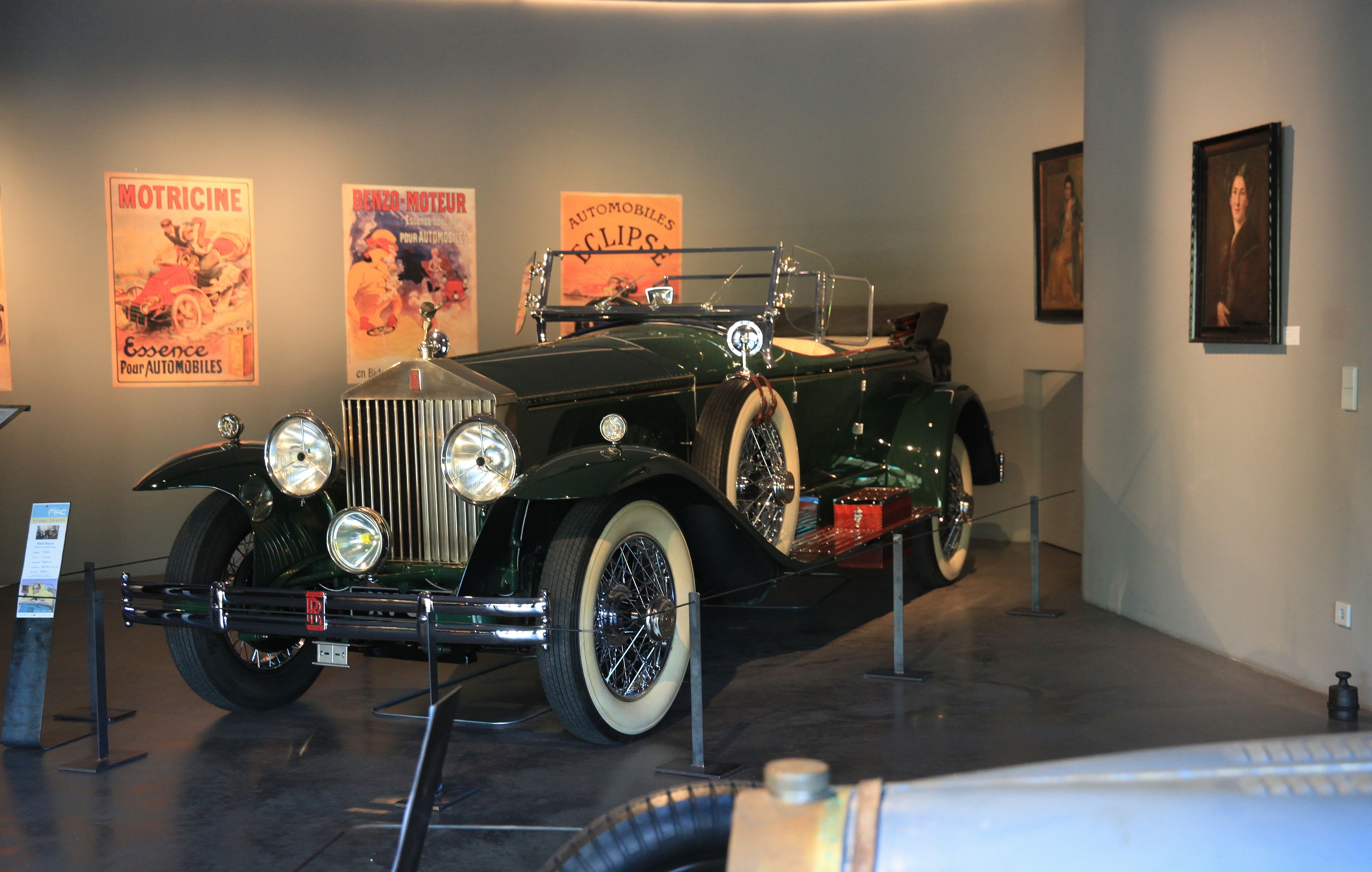 MAC Museum Art & Cars Ausstellung starke Frauen 